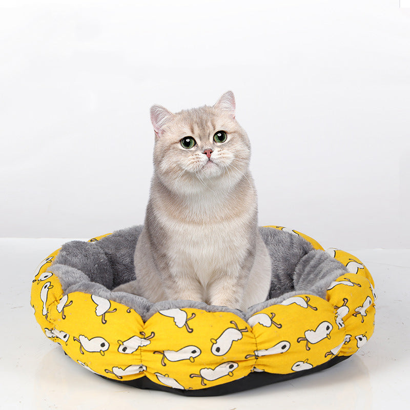 Calming Donut Cat Bed – Fluffy Round Nest for Cats & Small Dogs (4 Sizes)