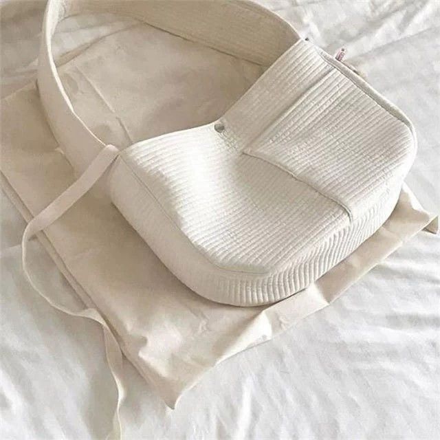 Handmade Canvas Pet Carrier Bag Breathable Shoulder Tote for Dogs and Cats