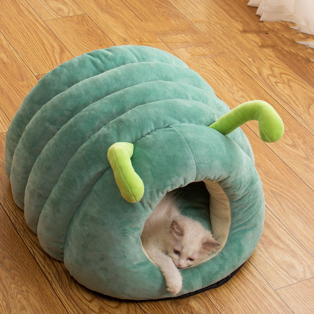 Caterpillar Cat Bed – Cozy Winter Plush Nest for Cats (Orange & Green)