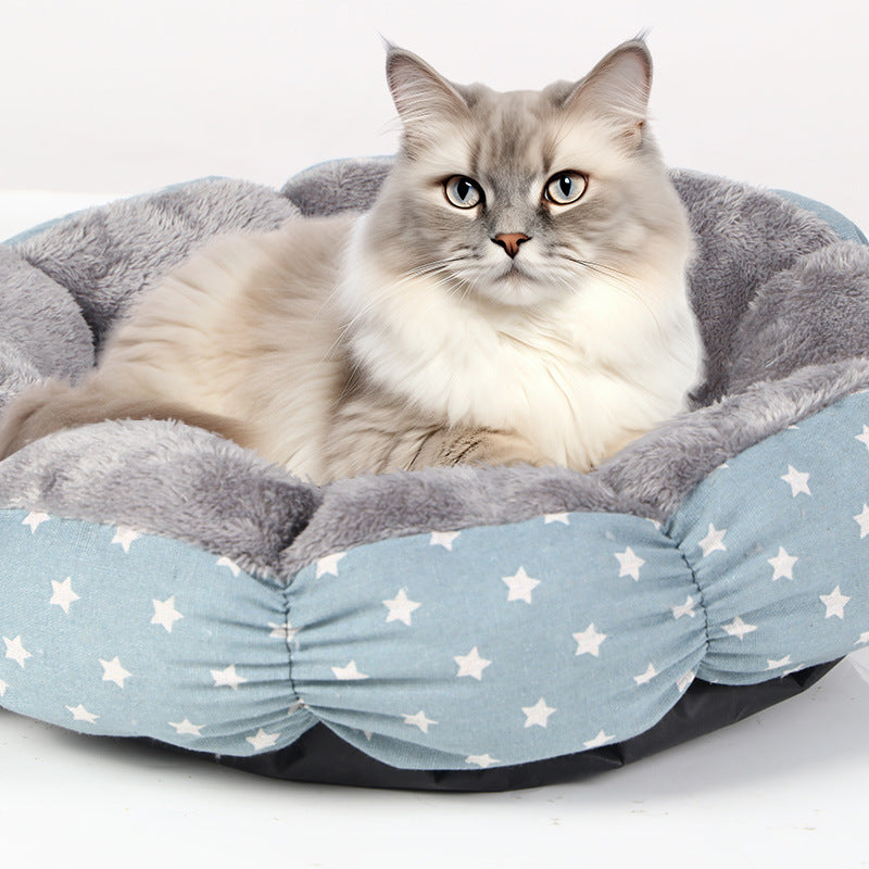 Calming Donut Cat Bed – Fluffy Round Nest for Cats & Small Dogs (4 Sizes)