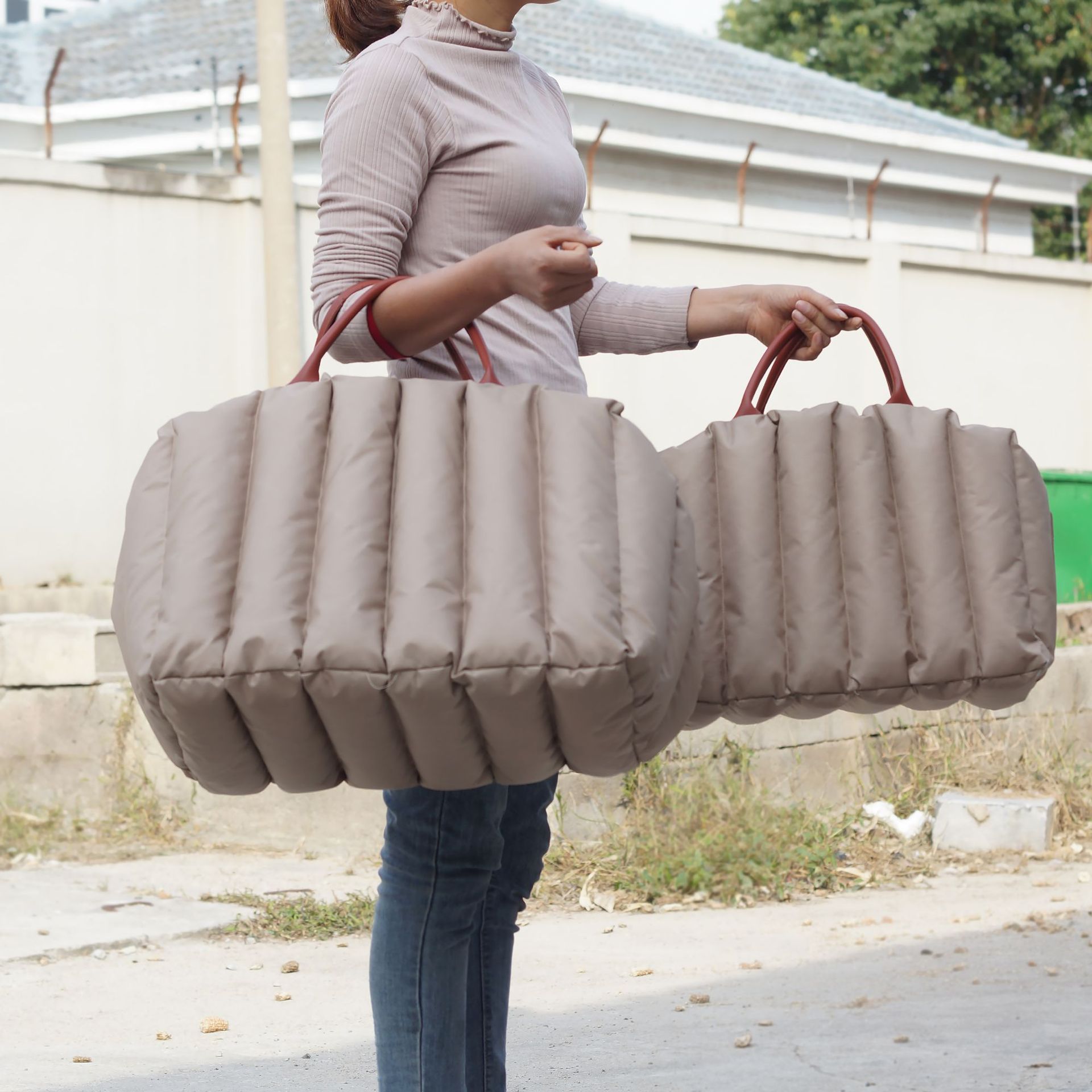 Portable Pet Carrier For Car Travel