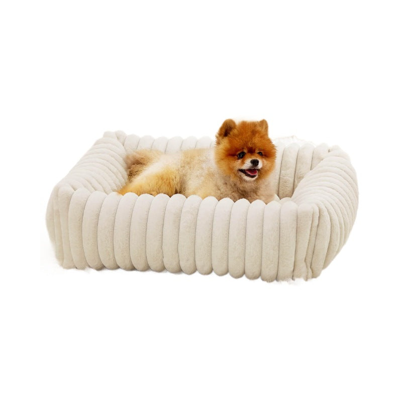 All-Season Plush Dog House Bed – Warm Cathouse Cushion (2 Sizes)