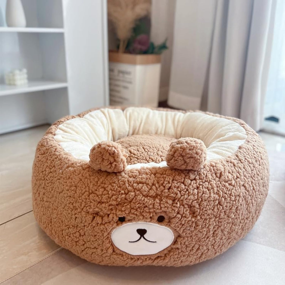 Cartoon Bear Pet Bed – Cute Round Plush Nest for Dogs & Cats (3 Sizes)