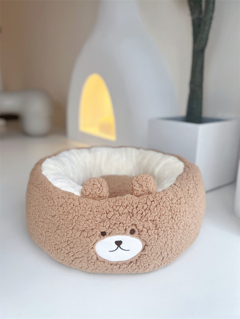 Cartoon Bear Pet Bed – Cute Round Plush Nest for Dogs & Cats (3 Sizes)